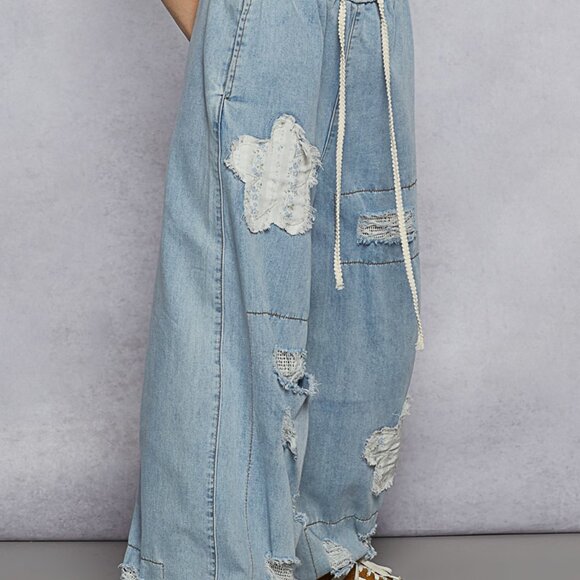 POLJ23 Designed in jogger pants in textured denim with distress and crochet - Picture 2 of 4